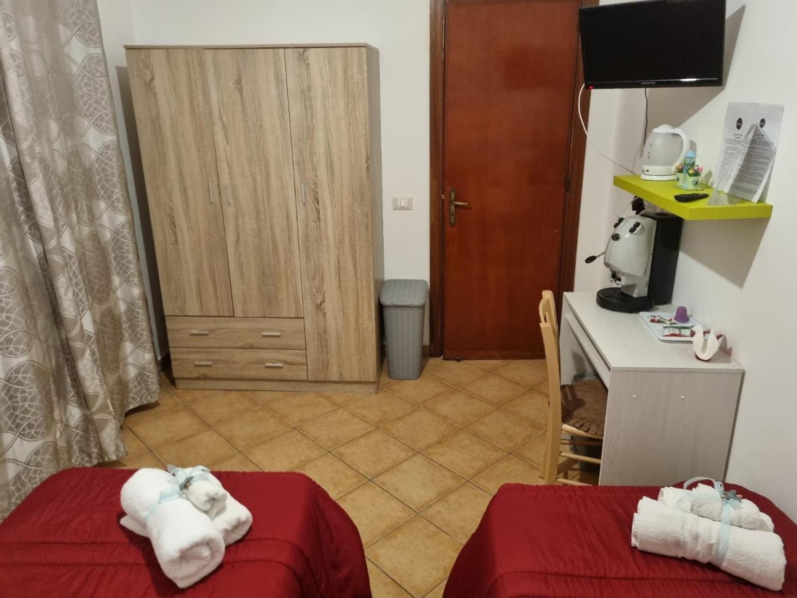 B&B Le Stanze Di Aurora Palermo Buitenkant foto