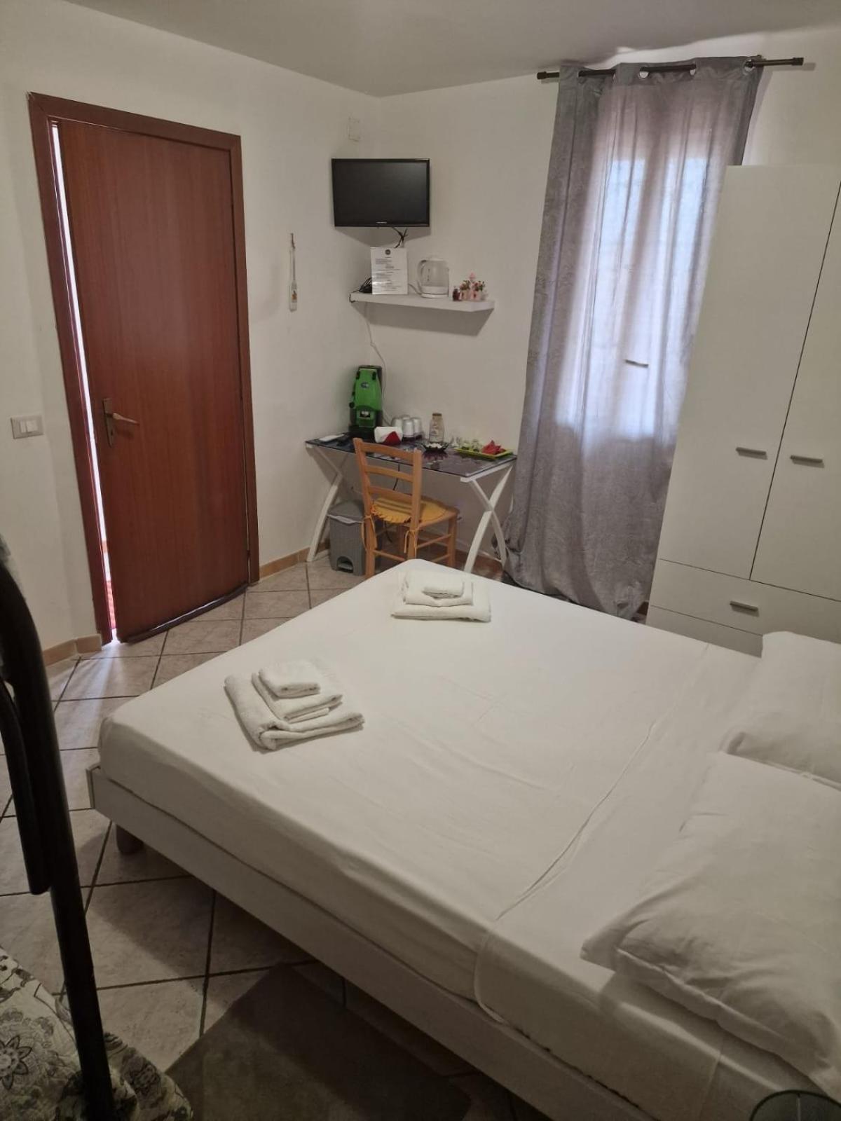 B&B Le Stanze Di Aurora Palermo Buitenkant foto